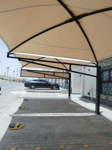 مظلات سيارات