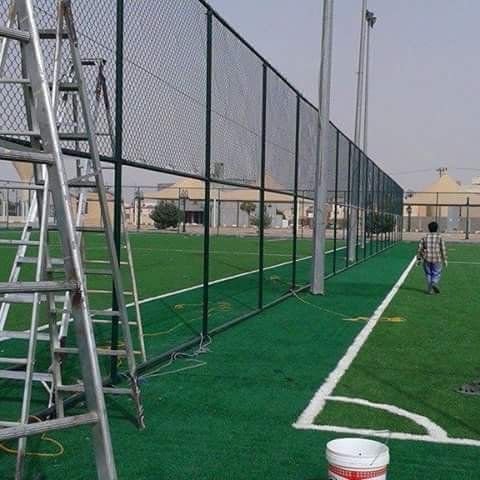 شبوك ملاعب رياضية