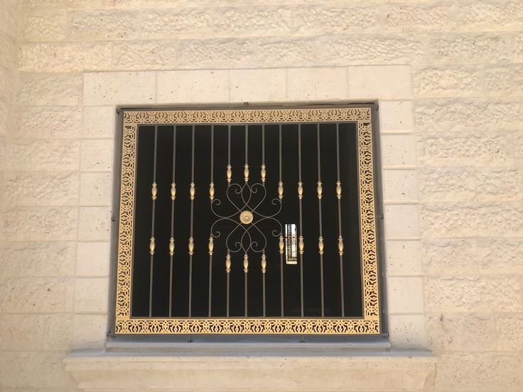 شبابيك حديد